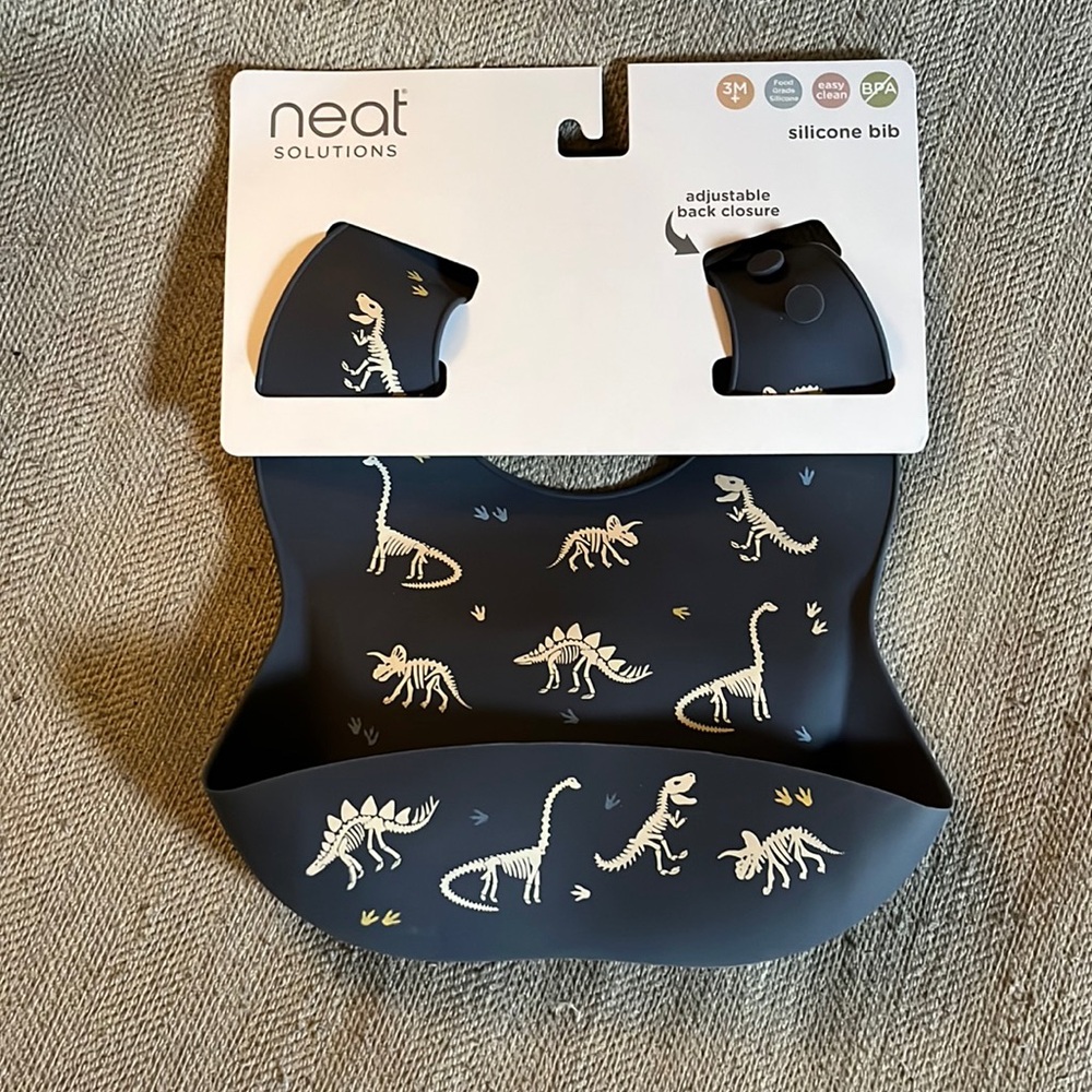 BPA Free Silicone Baby Bib with spill pouch and adjustable closure